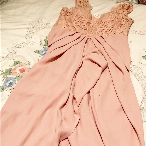 Ever New Melbourne long nude pink dress with lace - Picture 1 of 4